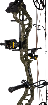 Close up of the ready-to-hunt accessories on the Bear Legit Maxx RTH Compound Bow.