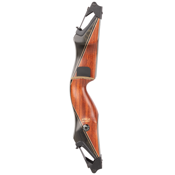 Heal horn style grip allows for a deep feel and consistent grip_4