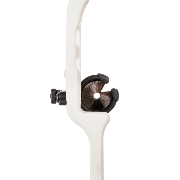 Reversible mount design for use with left- and right-hand bows and high or low anchor points_4