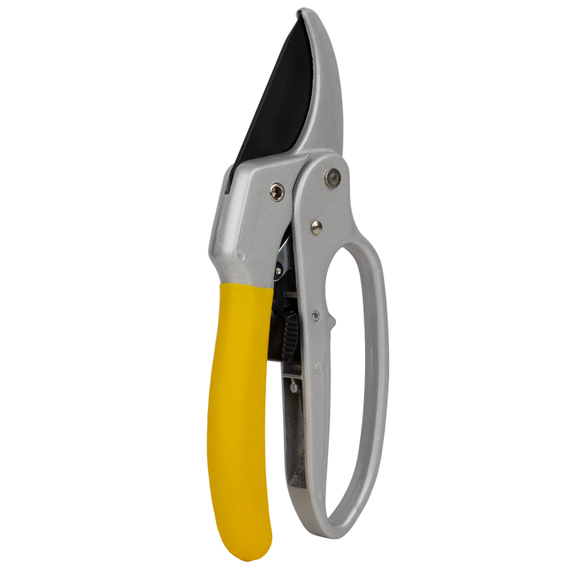 Pruners feature a 3/4 inch cutting diameter with high carbon steel, non-stick blades_5