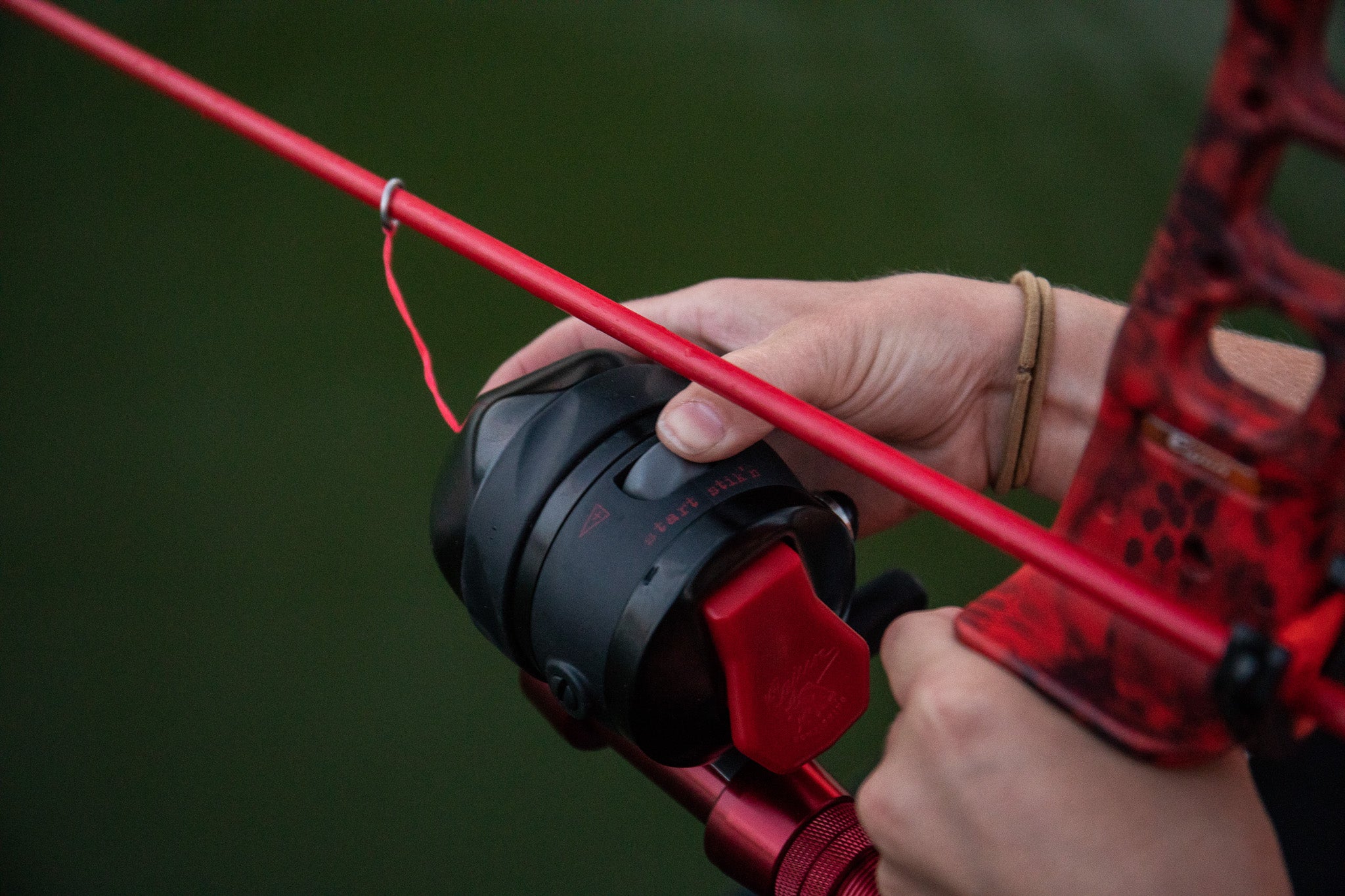 Types of Bowfishing Reels with Pros and Cons – Bear Archery