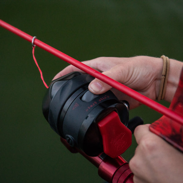 Types of Bowfishing Reels with Pros and Cons – Bear Archery