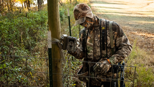 Hunting 101 Podcast - Field Notes: Trail Cameras