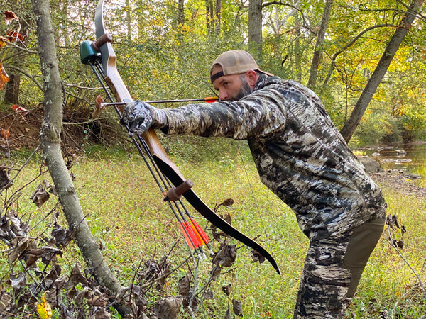 learning how to shoot a traditional bow 