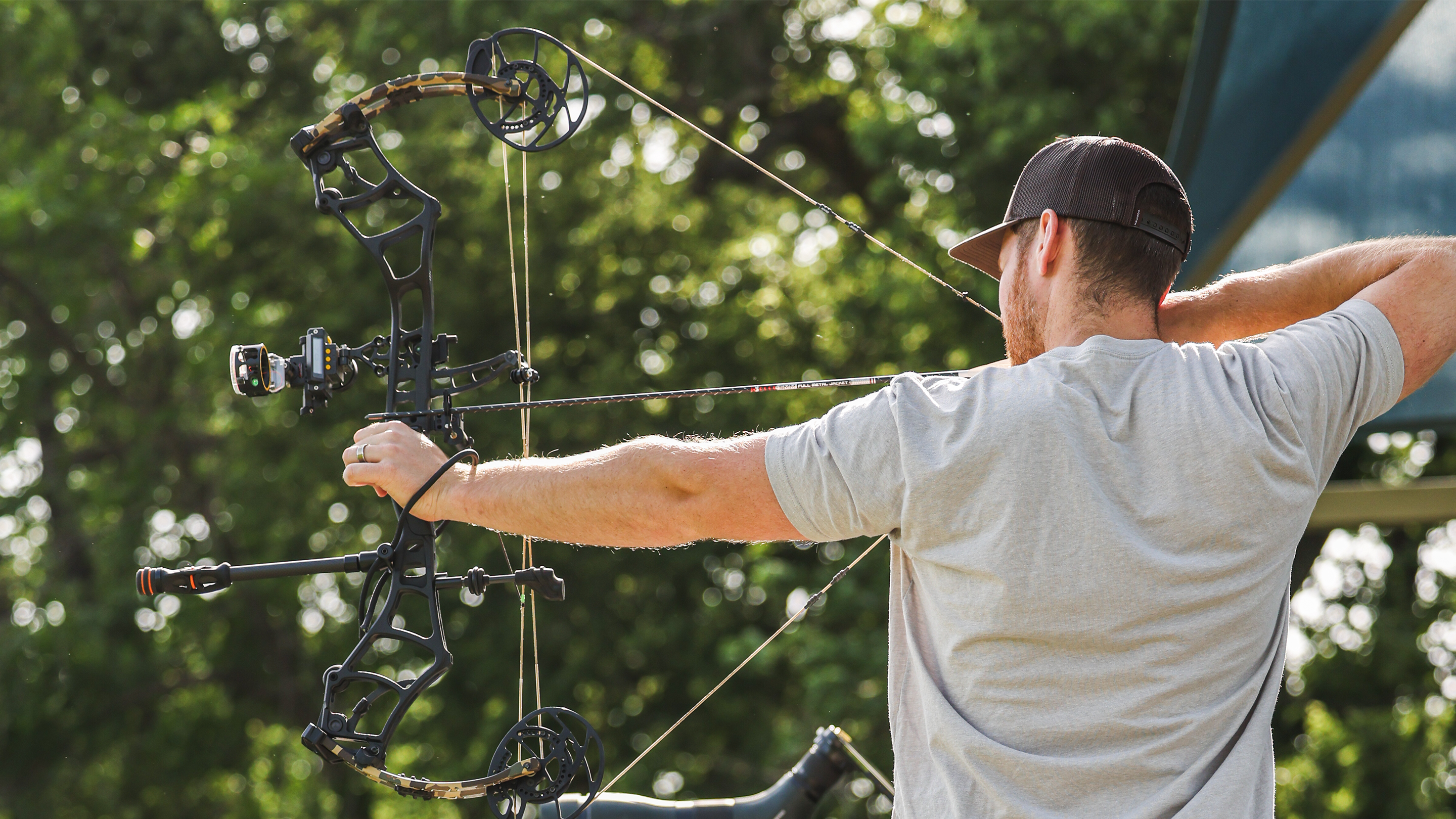 Best Selling Sights, Rests, Quivers, and Stabilizers – Bear Archery