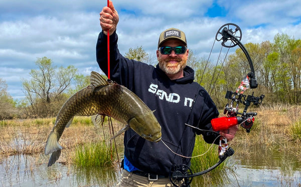 TINY CROSSBOW Fishing in a CREEK!!! (BIG FISH) 