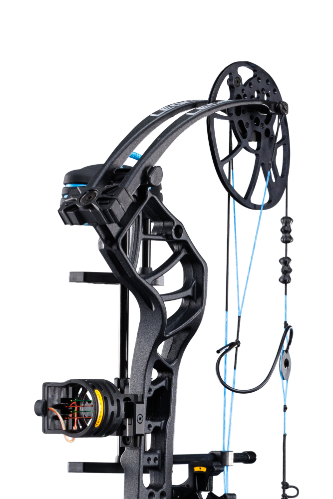 Close up of Bear Legit MAXX RTH top limbs and cam dual cam system. As well as a Trophy Ridge Fatal 4 sight. 