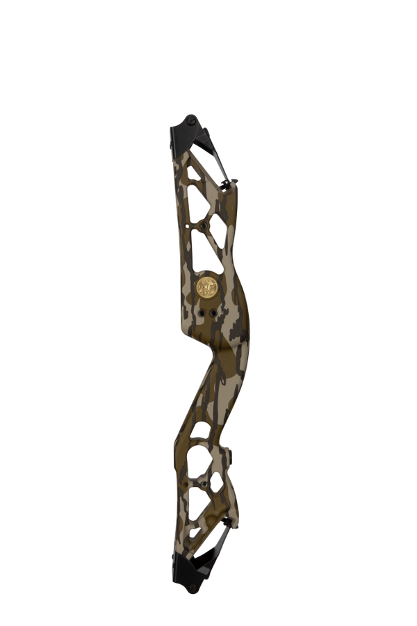 Fred Eichler Signature Takedown Bow - Recurve Bow - Bear Archery - Mossy Oak Bottomland - Hunting Recurve Bow - Traditional Archery