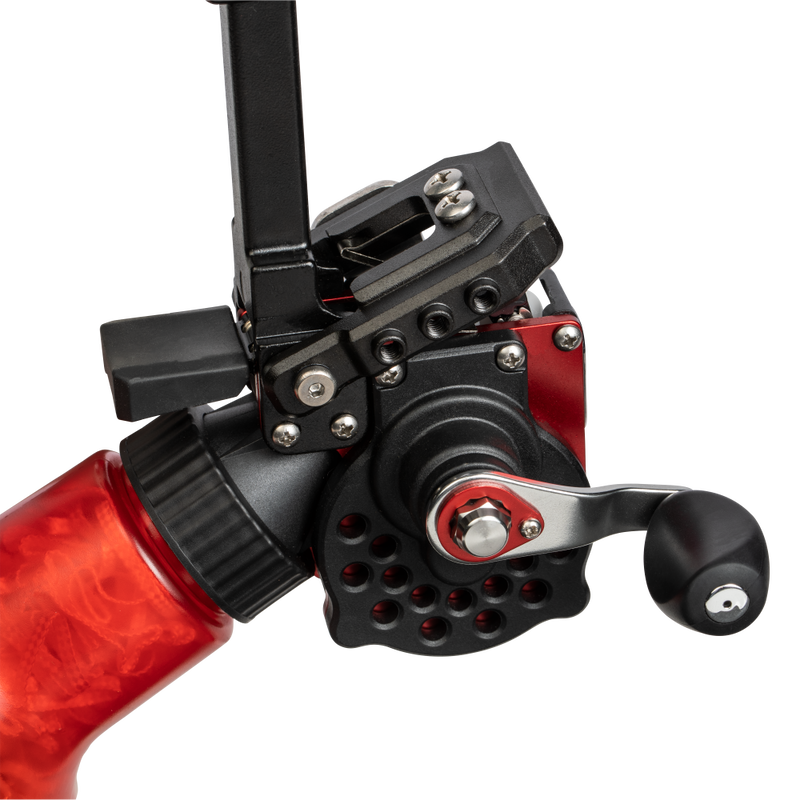 https://www.beararchery.com/cdn/shop/files/cajun-winch-pro-bowfishing-reel_bowfishingreel__afr1450_3_800x.png?v=1694021185