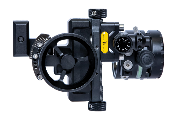 Adapt to various lighting conditions using the adaptable click light feature_4